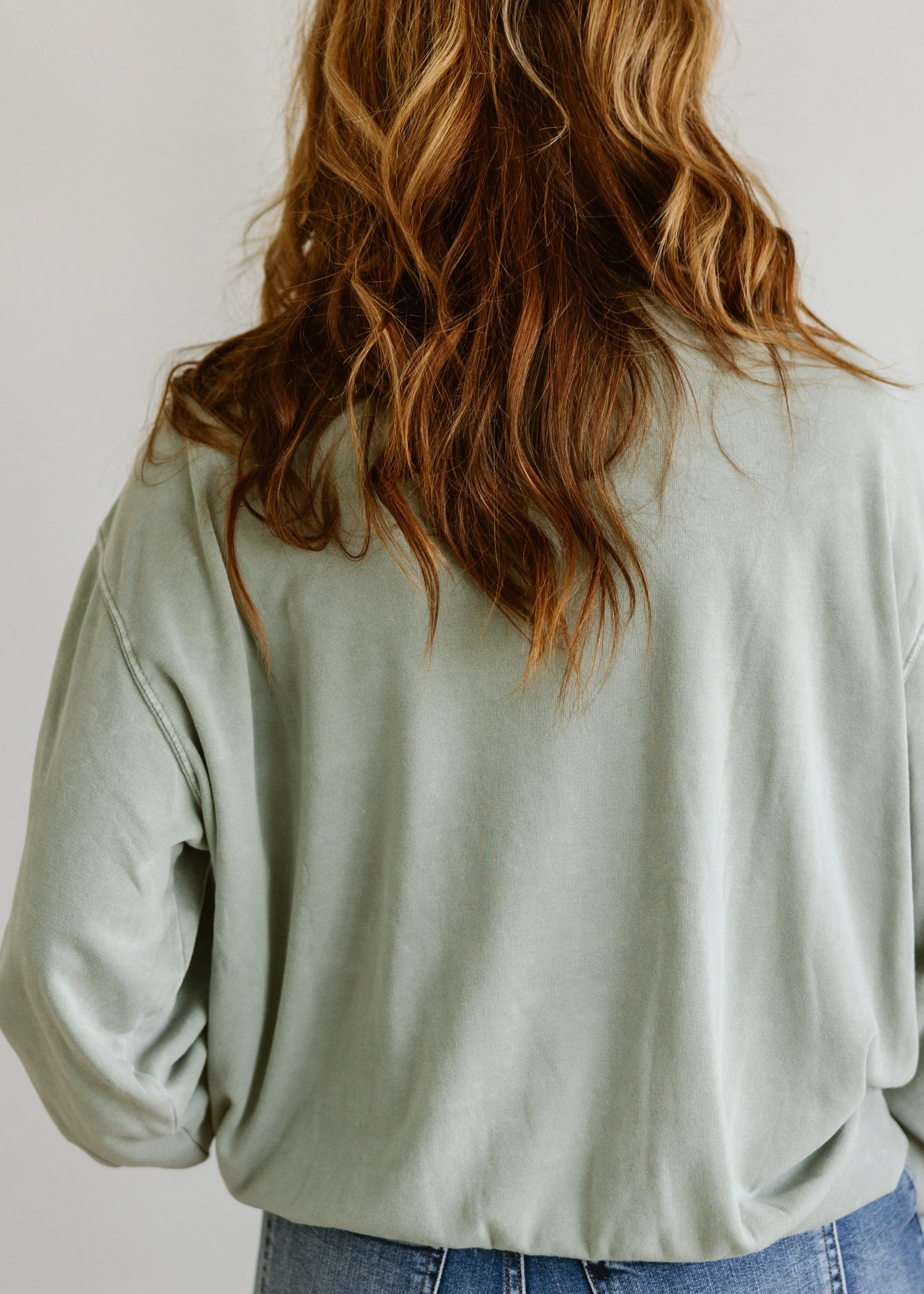 Basic Crewneck Sweatshirt