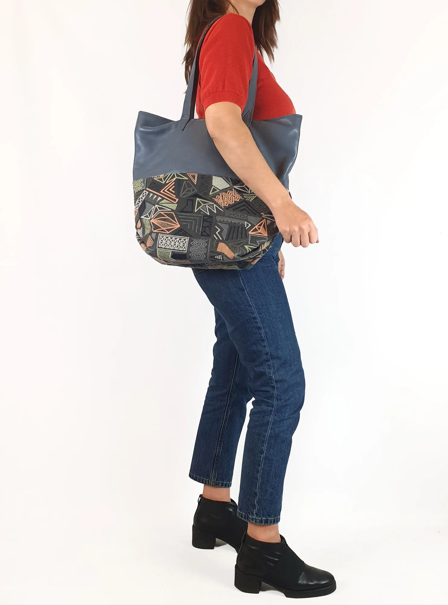 Elk leather and embroidered mix large shoulder bag