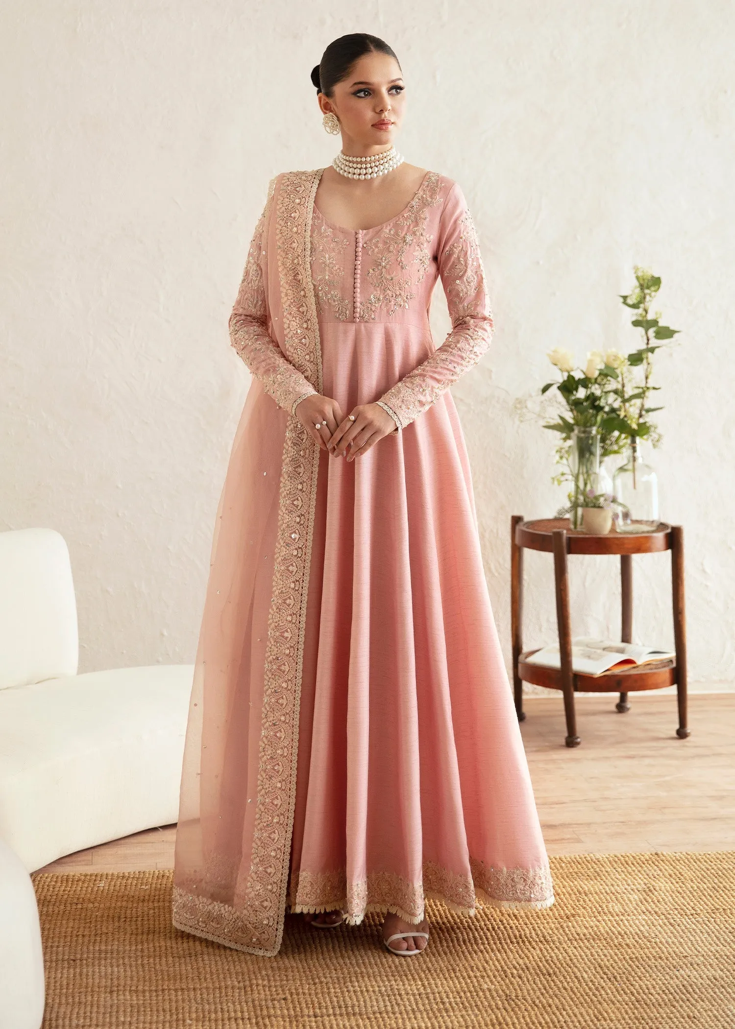 KANWAL MALIK | Amelie | Tierra
