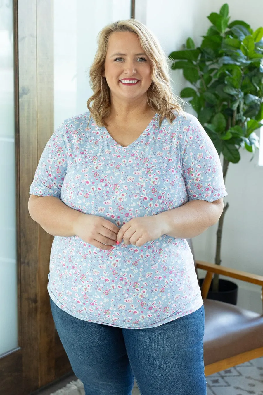 Pocketful of Perfect Short Sleeve Tee in Florals (4 colors)