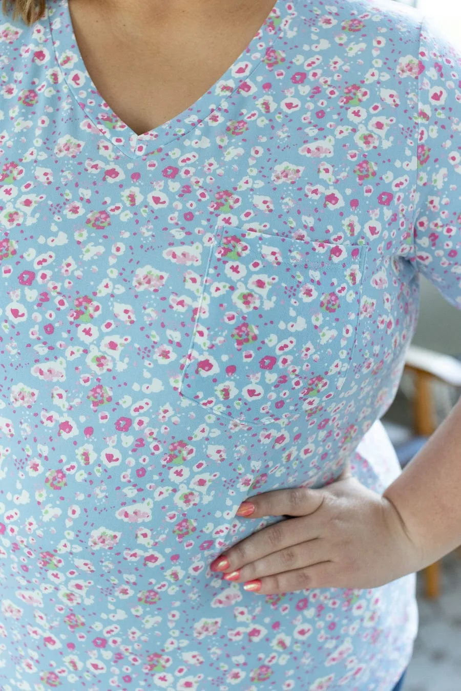 Pocketful of Perfect Short Sleeve Tee in Florals (4 colors)