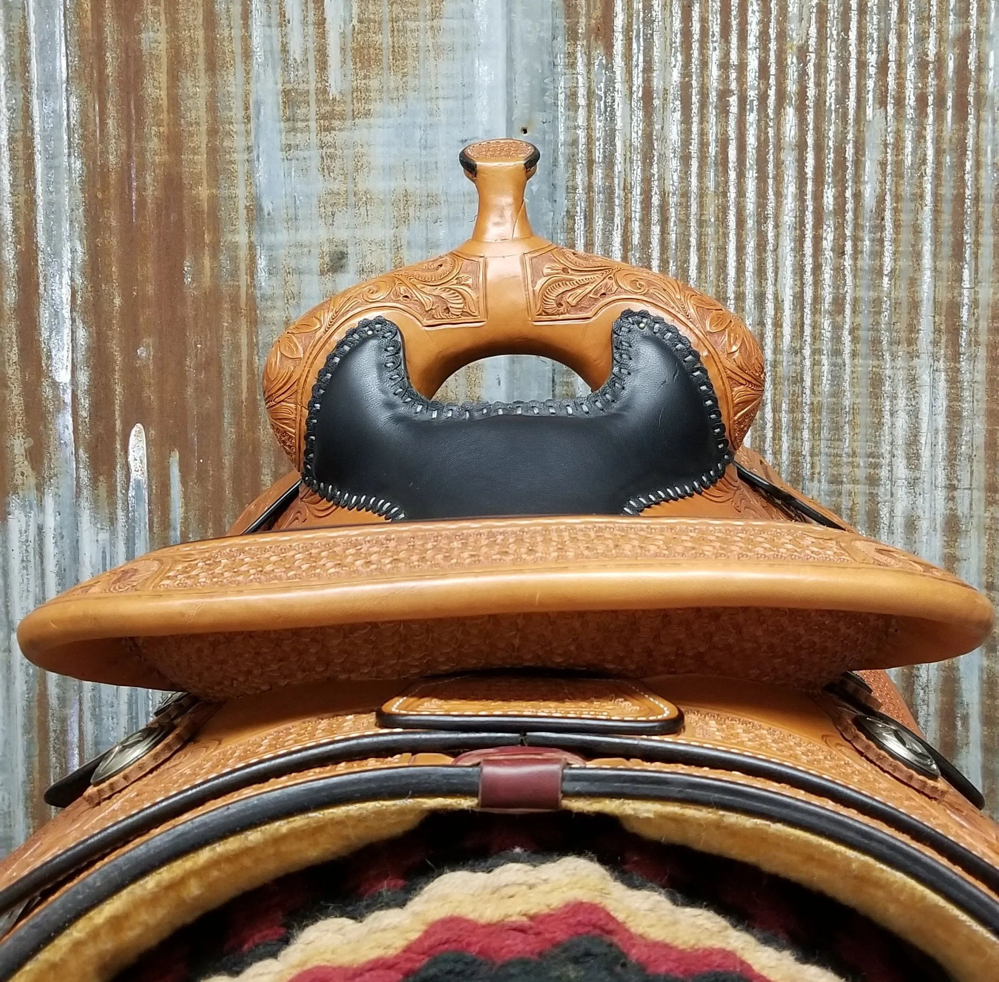 Scott Thomas Medium Oil Snowflake Reiner Saddle