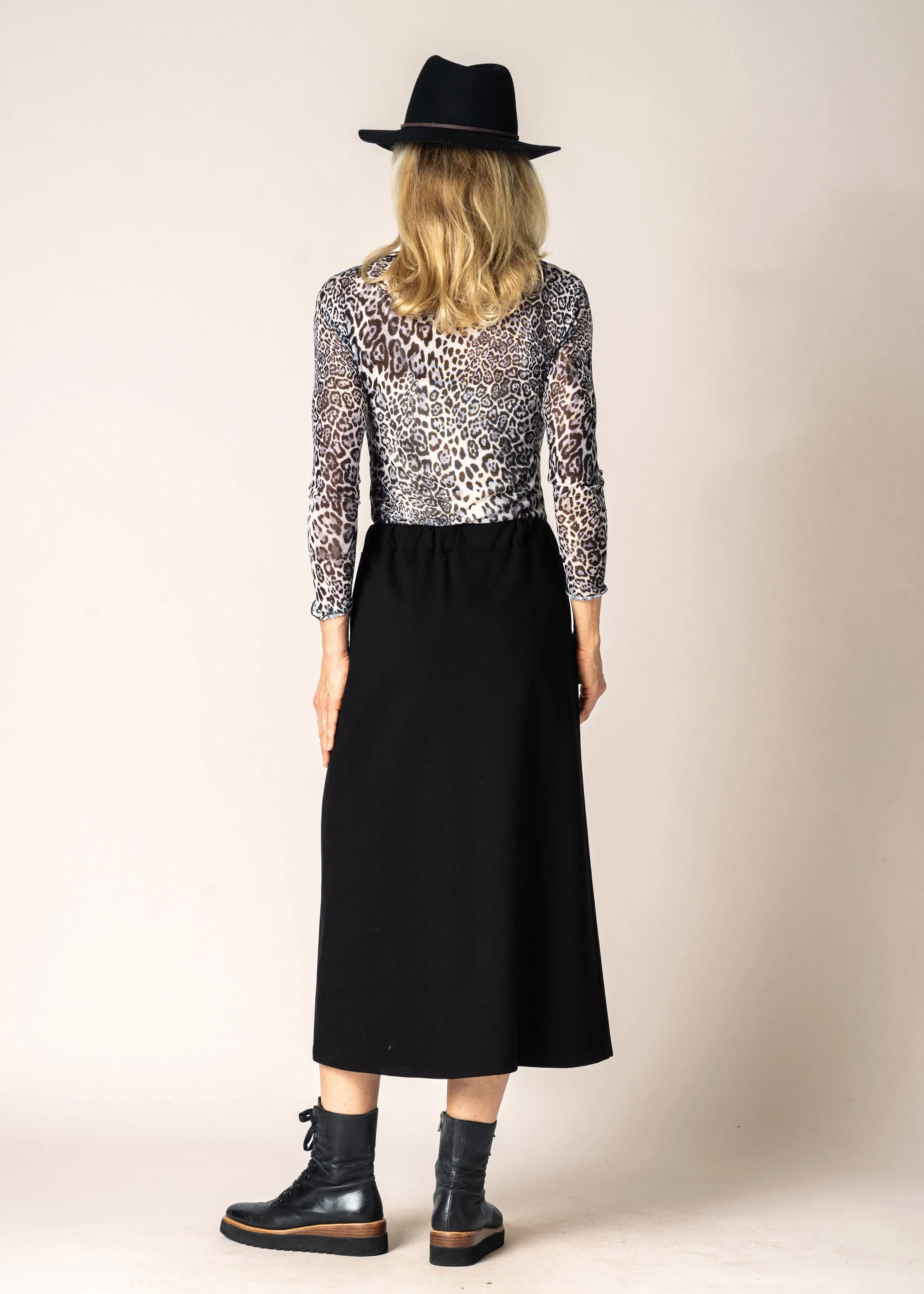 Tinae Skirt in Onyx