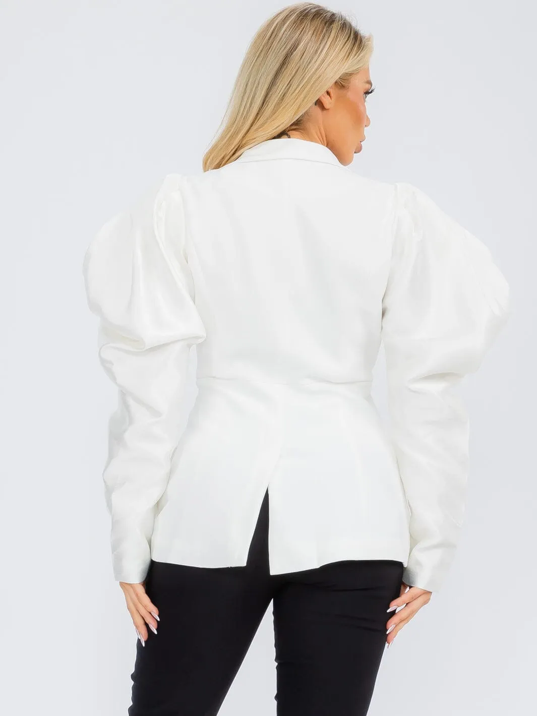WOMEN'S LONG PUFF SLEEVE BUTTON CLOSURE BLAZER
