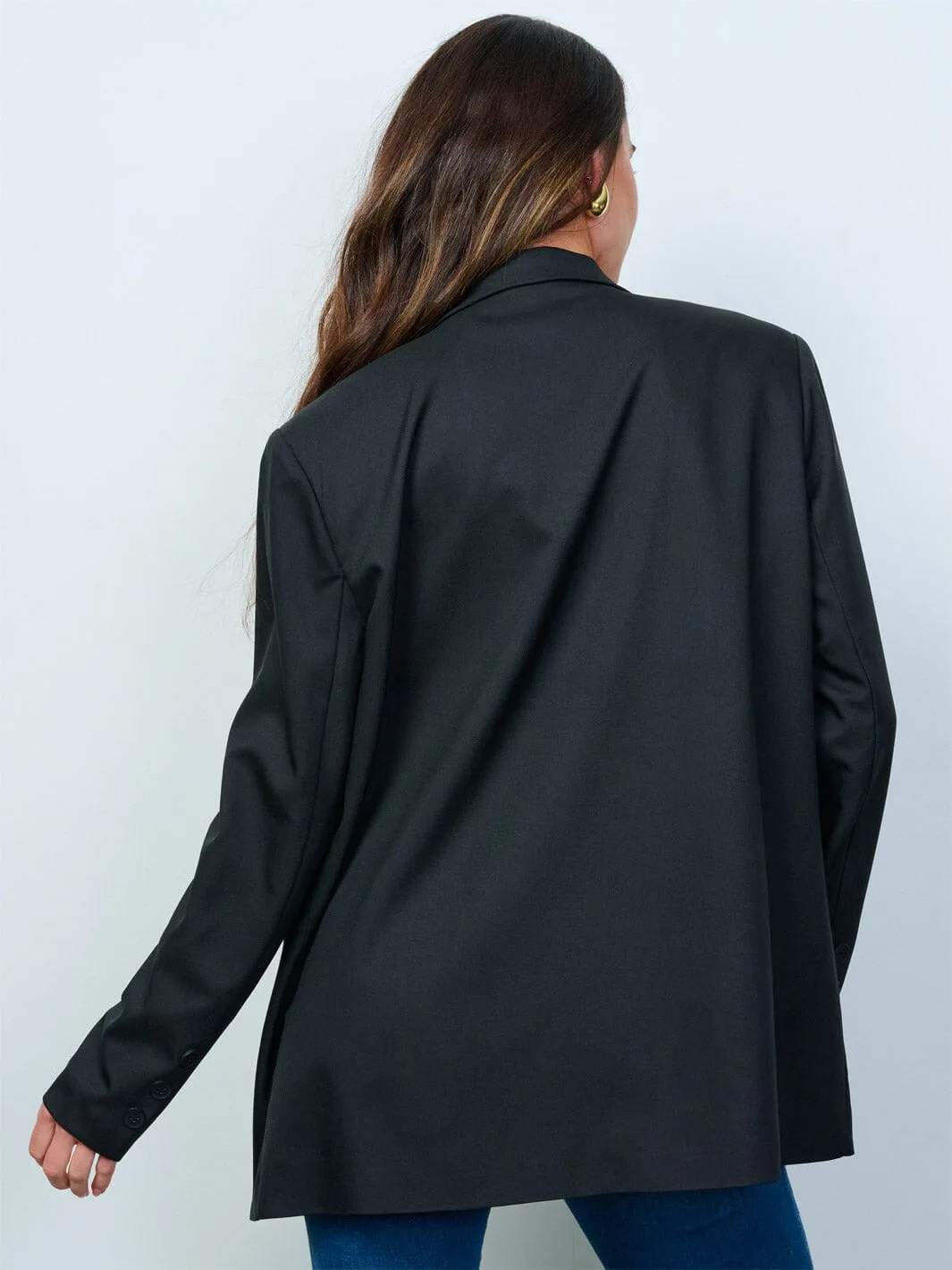 WOMEN'S LONG SLEEVE BUTTON CLOSURE BLAZER