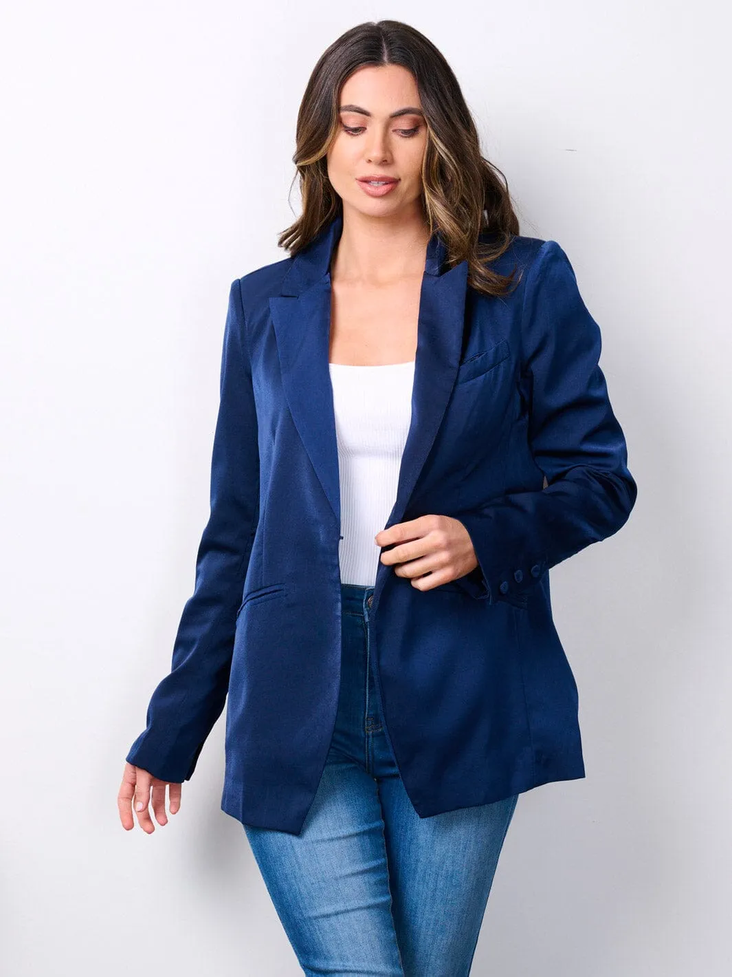 WOMEN'S LONG SLEEVE BUTTON CLOSURE BLAZER