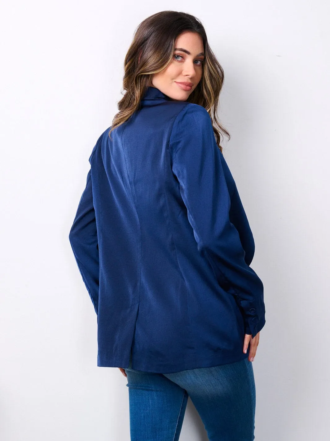 WOMEN'S LONG SLEEVE BUTTON CLOSURE BLAZER