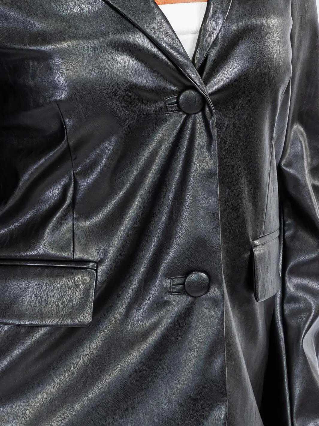 WOMEN'S LONG SLEEVE BUTTON CLOSURE POCKETS PU PLEATHER BLAZER